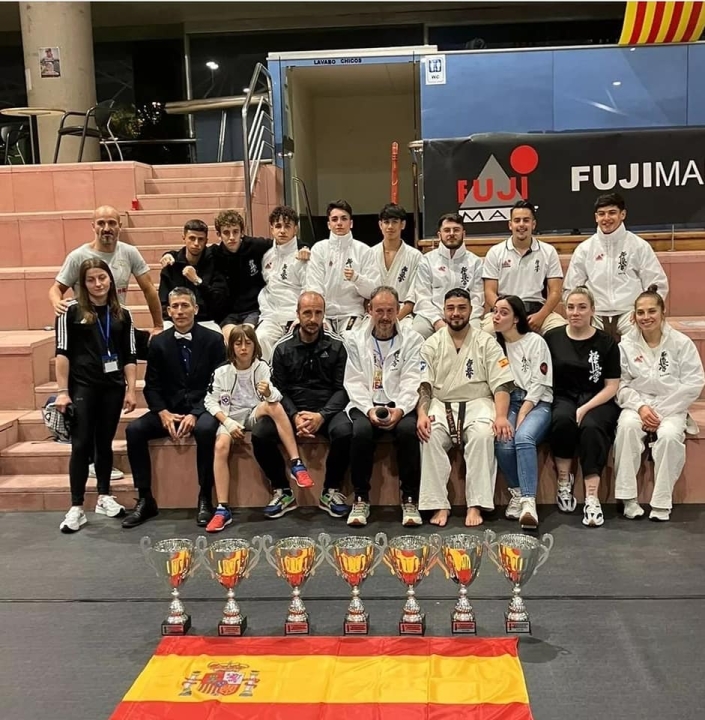 Èxit del Club Esportiu Satori als Campionats d'Espanya de karate